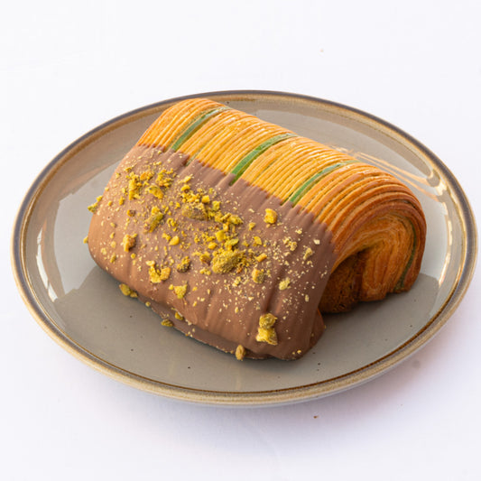 Dubai chocolate croissant